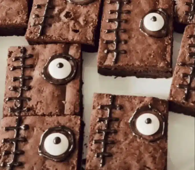 22 Easy Halloween Party Appetizers You Need to Try
